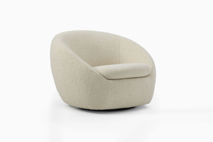 west elm cozy swivel chair ivory sherling 1