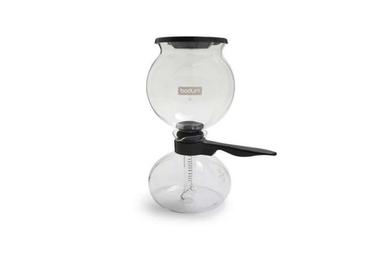 https://www.remodelista.com/ezoimgfmt/media.remodelista.com/wp-content/uploads/2013/10/bodum-pebo-vacuum-coffee-maker-733x496.jpg?ezimgfmt=rs:392x265/rscb4