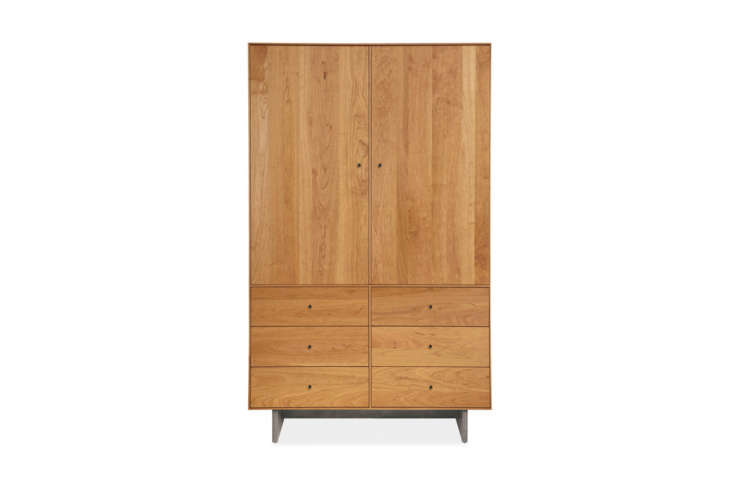 Room and deals board hudson armoire