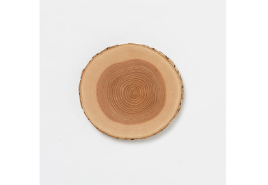10 Easy Pieces: Round Wood Trays - Remodelista