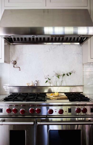 https://www.remodelista.com/ezoimgfmt/media.remodelista.com/wp-content/uploads/2015/03/fields/michelle-stove-top-stainless-steel-2-remodelista.jpg?ezimgfmt=rs:392x613/rscb4