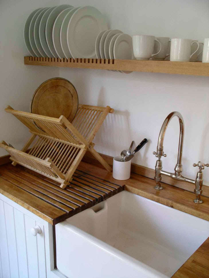 Plate shelves for online kitchen