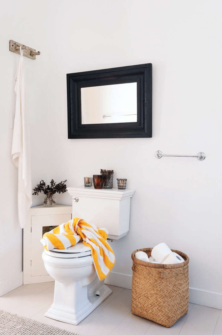 5 Quick Fixes Inventive Toilet Paper Storage Remodelista
