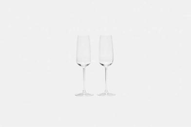 10 Easy Pieces: The New Short Wine Glass - Remodelista