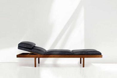 High/Low: A Trio of Scandinavian-Style Modern Daybeds - Remodelista