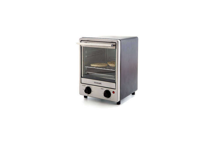 Vertical toaster outlet oven