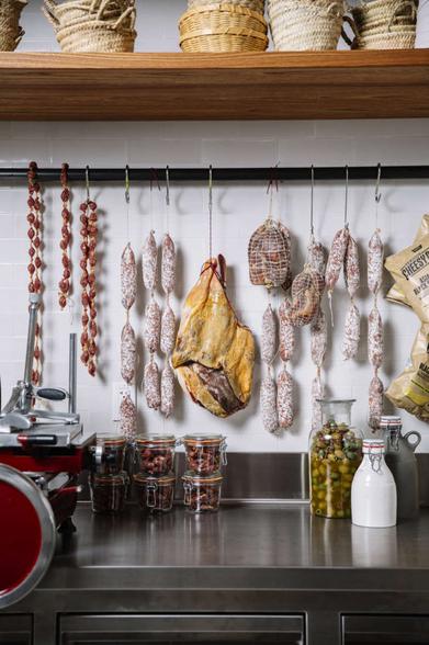 https://www.remodelista.com/ezoimgfmt/media.remodelista.com/wp-content/uploads/2019/03/verjus-san-francisco-charcuterie-tolleson-01-733x1100.jpg?ezimgfmt=rs:392x588/rscb4