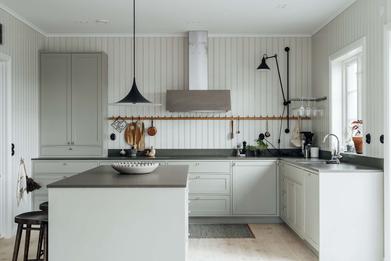 20 White Kitchens You Need To Bookmark For Renovation Inspo