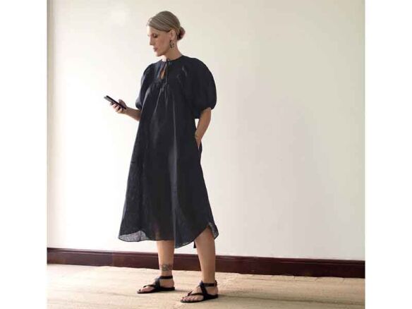 ASSEMBLY LABEL // Mathilde Poplin Dress BLACK –