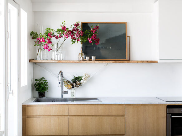 Kitchen of the Week: Blue, Brass and Built-Ins