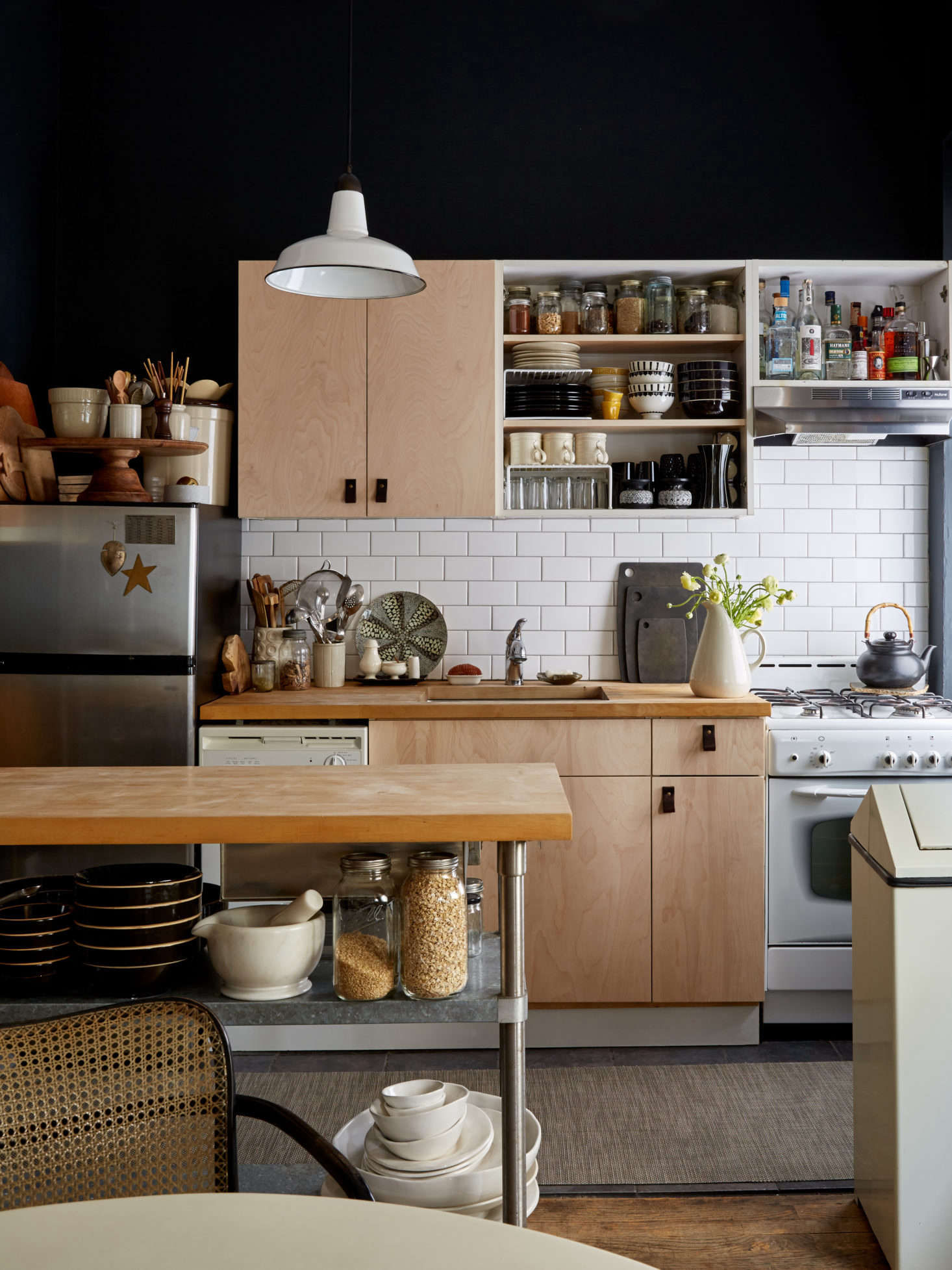 What to Know About Installing Kitchen Cabinets and Drawers: Remodeling 101  - Remodelista