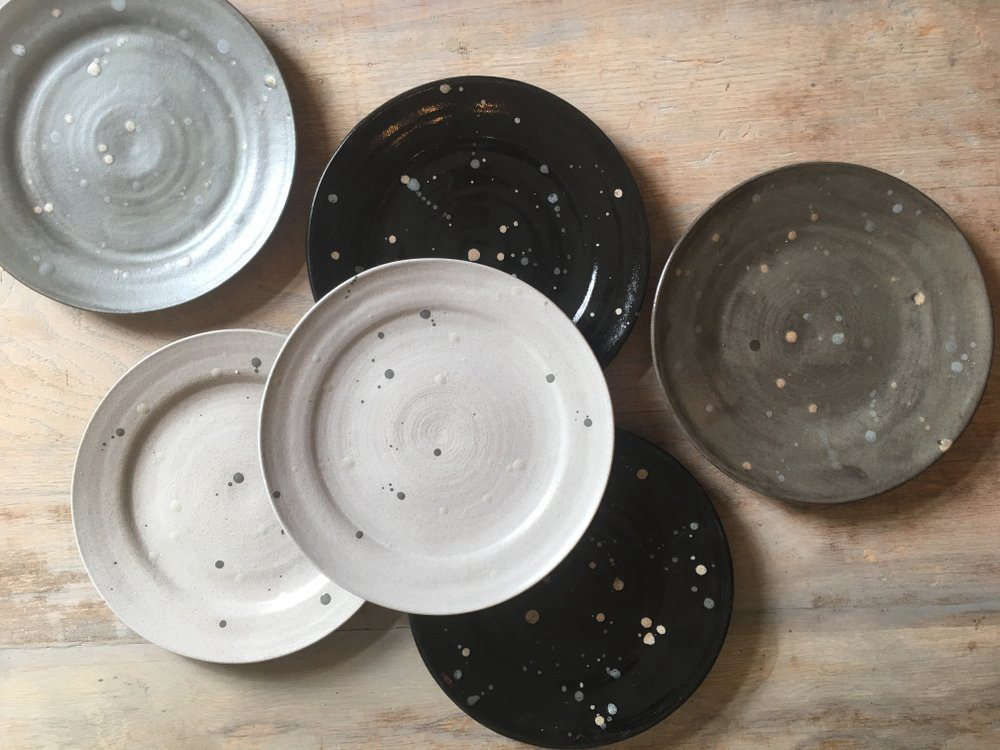 For the Harvest Table: Splatter-Painted Plates from a Pittsburgh Artisan - Remodelista