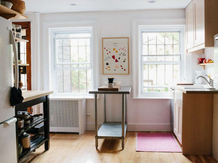 10 Easy Pieces: Instant Kitchen Islands - Remodelista