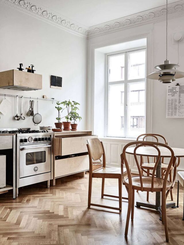 What to Know About Installing Kitchen Cabinets and Drawers: Remodeling 101  - Remodelista