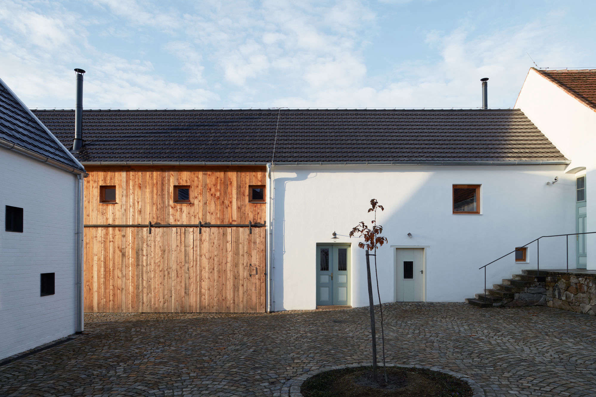 Artful Innovation: 9 Converted Farmhouses with Modern Architectural Details - Remodelista