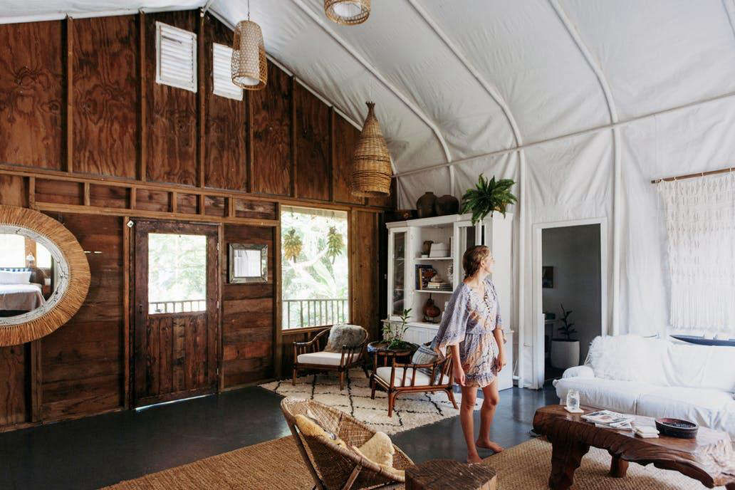 Best Amateur Living/Dining Space: A World Traveler's Living Room Tent in Hawaii - Remodelista