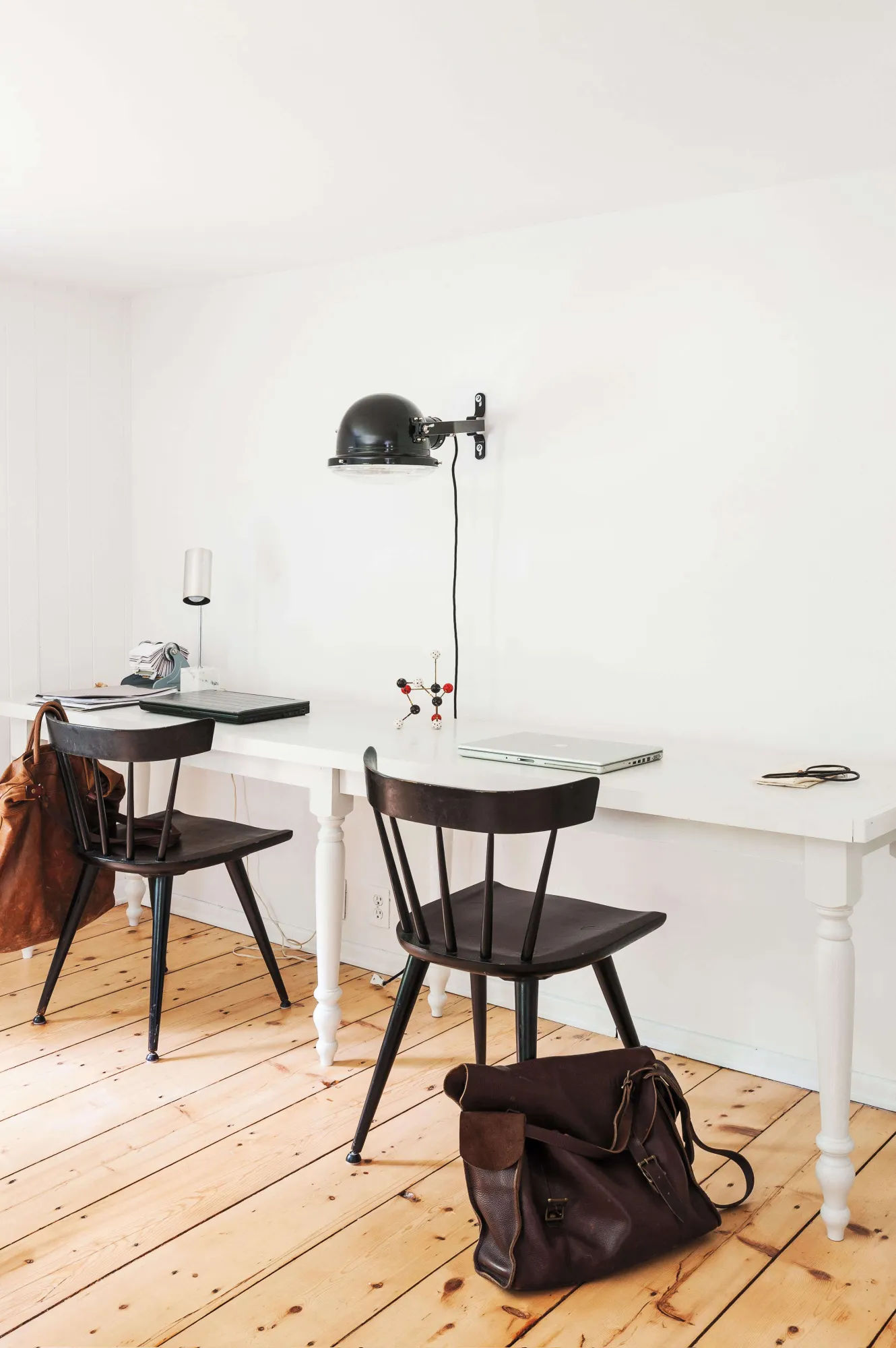 10 Ways to Declutter Your Tech Experience - Remodelista