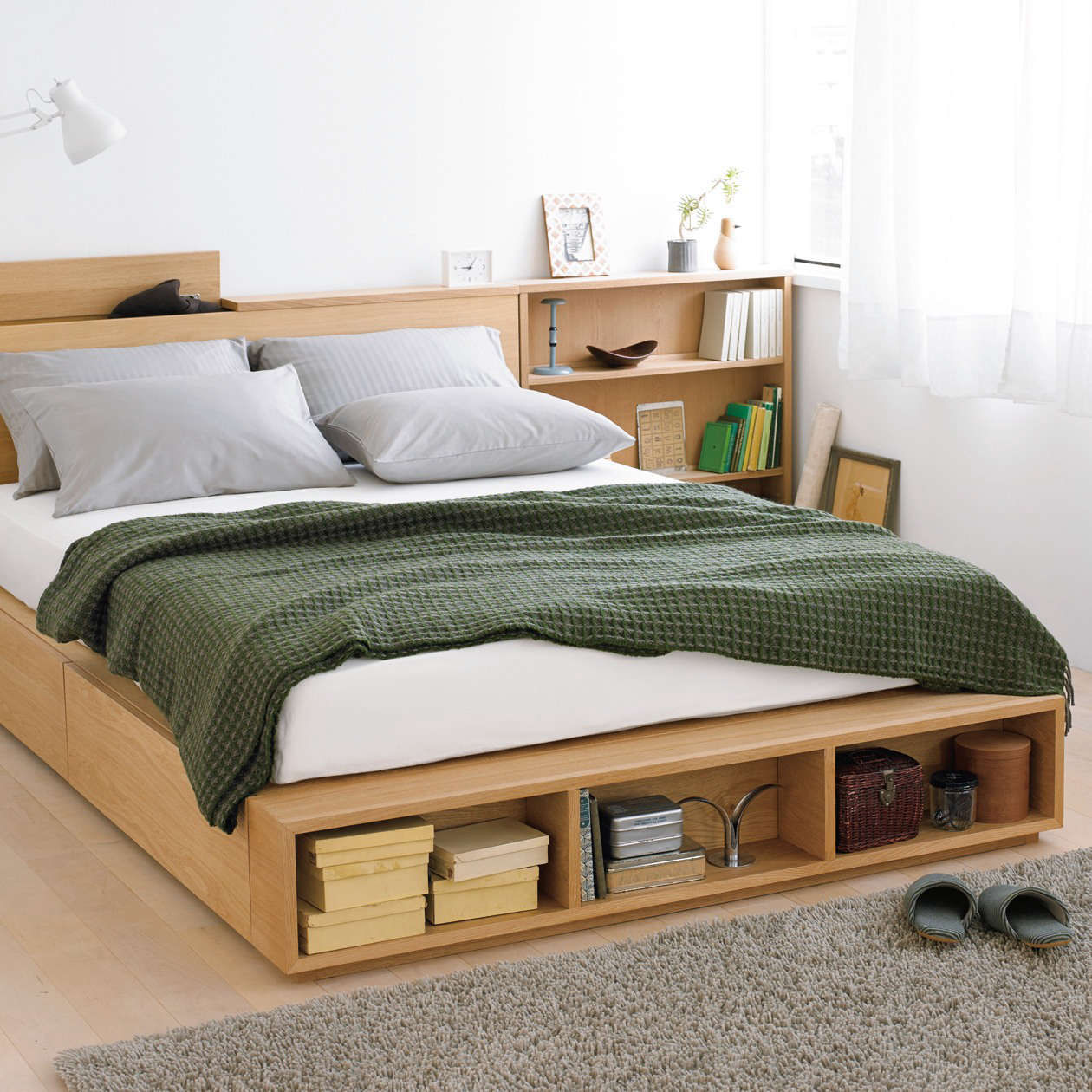 10 Easy Pieces: Storage Beds - Remodelista