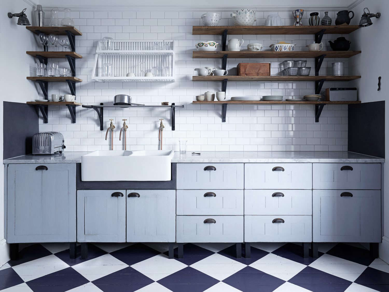 The Cookery: 16 Favorite Traditional English Kitchens from the Remodelista Archives - Remodelista