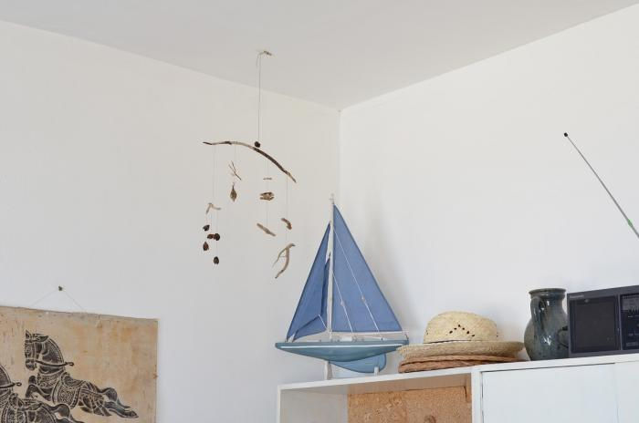 InspiredbytheSea:AtHomewithanArtistinFrance-Remodelista