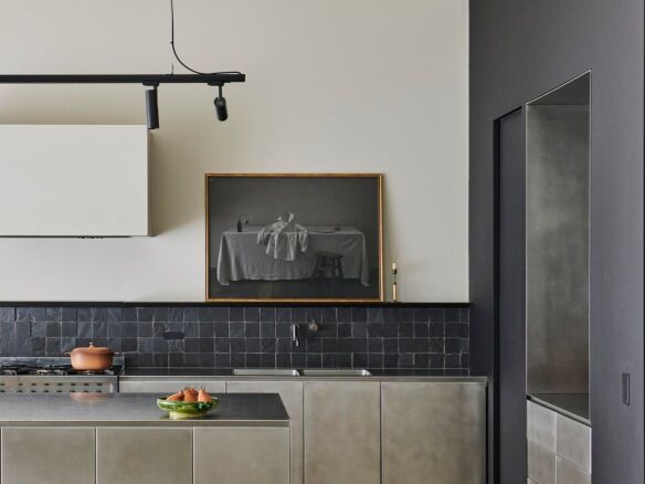 Kitchen of the Week A New CenturyOldLooking Kitchen in a Grand Elizabethan Manor portrait 9