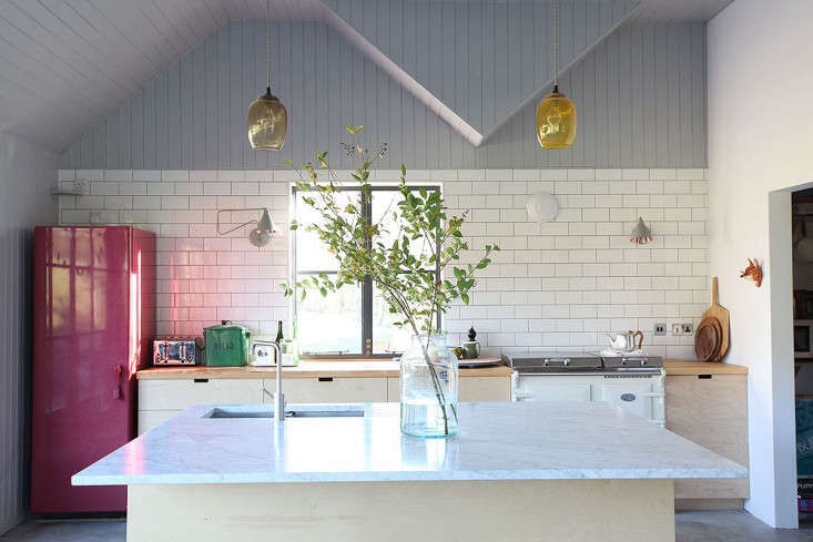 KitchenoftheWeek:EclecticEnglishKitchen,ColorIncluded-Remodelista