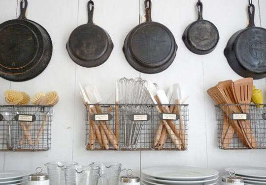 6Favorites:TraditionalCastIronSkillets-Remodelista