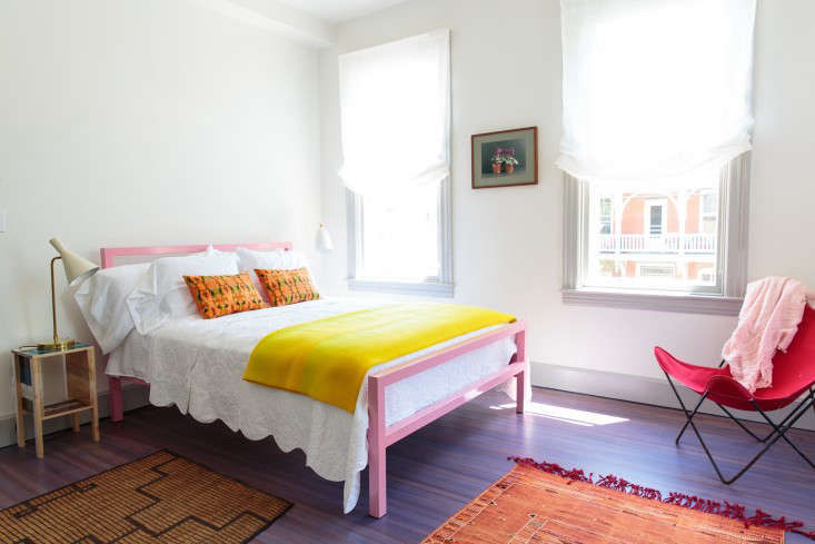 StealThisLook:AnArtfulBedroomattheHotelTivoli-Remodelista