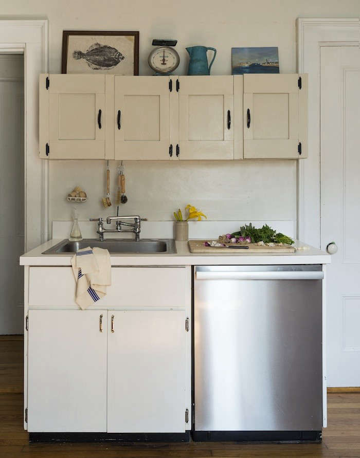 RehabDiary:AMiniKitchenMakeover,MieleIncluded-Remodelista