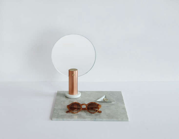 8Favorites:ModernHandMirrors-Remodelista