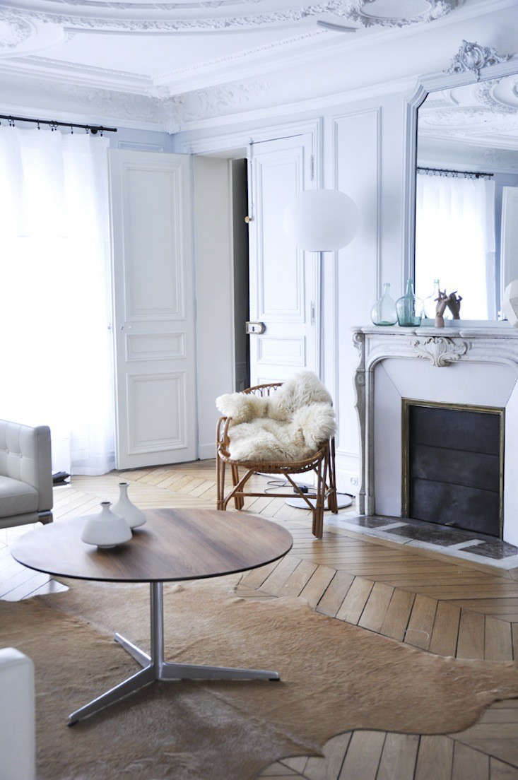 AGrandbutUnderstatedFlatinParis-Remodelista