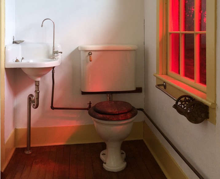 ObjectLessons:TheOld-FashionedLoo-Remodelista