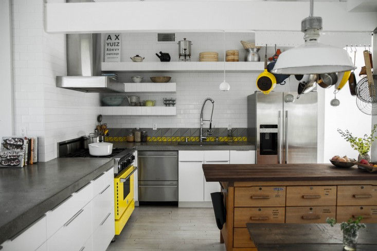 VotefortheBestKitchenintheRemodelistaConsideredDesignAwards:AmateurCategory-Remodelista