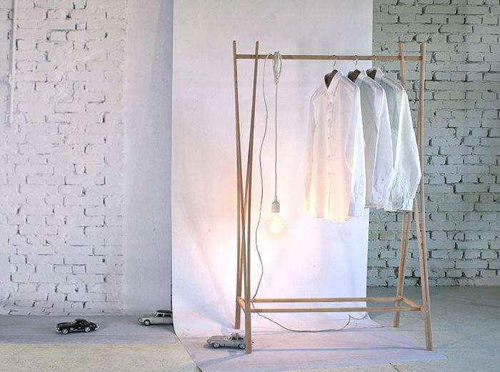 5Favorites:FreestandingClothesRails-Remodelista