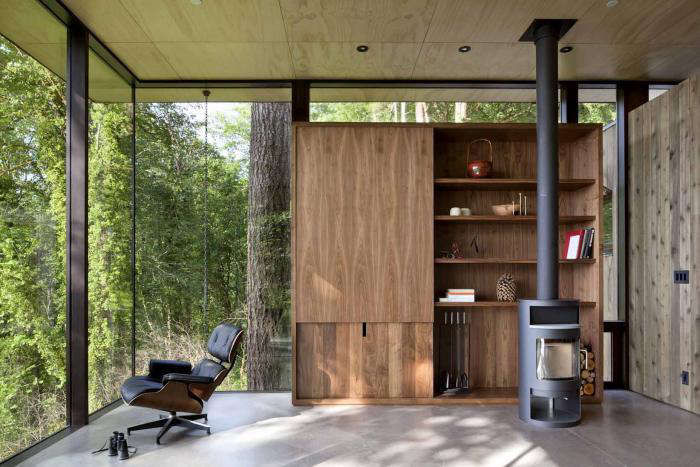 ACoastalRetreatinthePacificNorthwest,MountainViewsIncluded-Remodelista