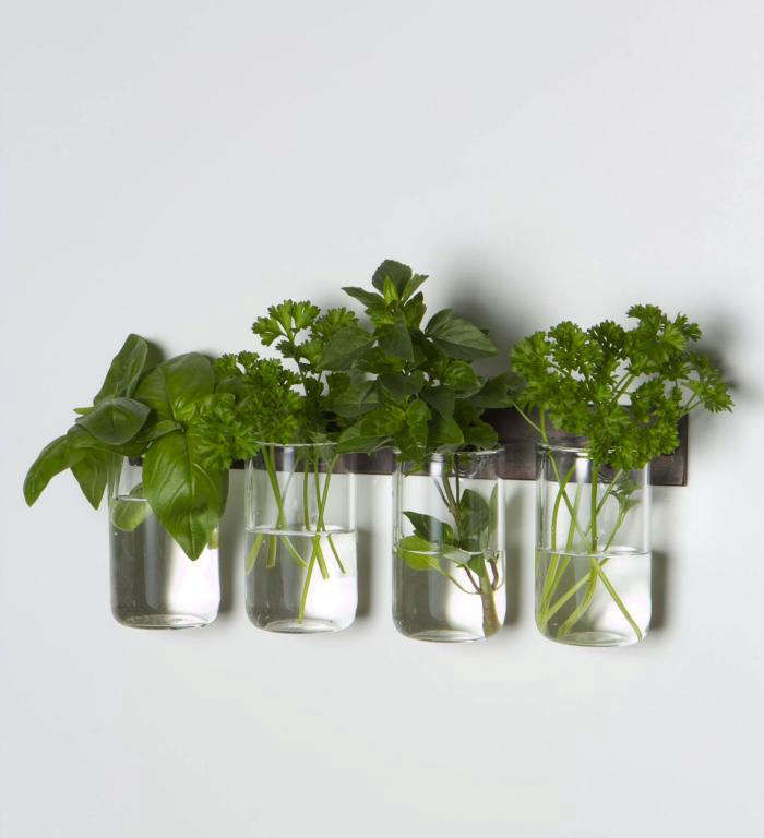 InstantWallVase,InspiredbytheShakers-Remodelista