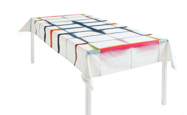 ThisYear'sHottestSellingTablecloth-Remodelista