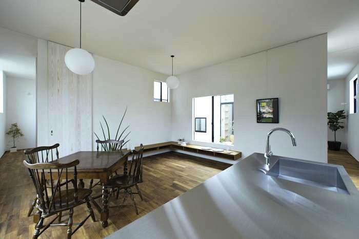 AModestHomeinMaebashi-Remodelista