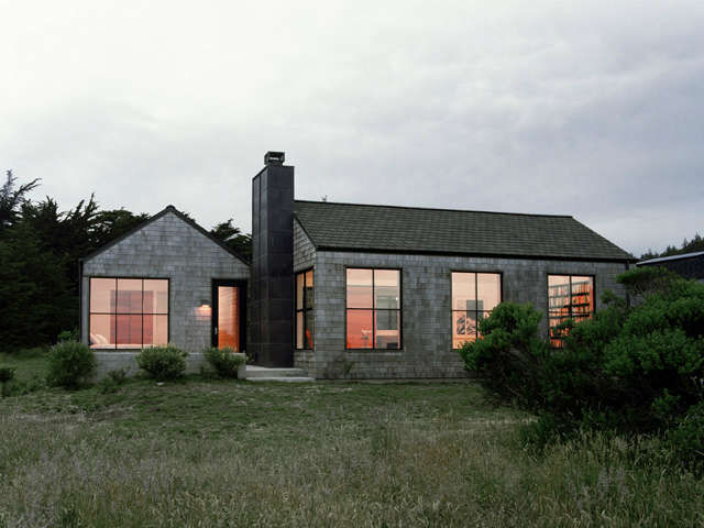 10SummerCabinsfromMembersoftheRemodelistaArchitect/DesignerDirectory-Gardenista