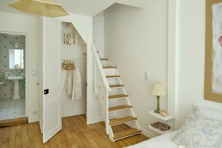 the main bedroom and bathroom are situated on the second floor of the house. th 23