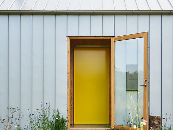 karen kjaergaard denmark summer house bathroom  