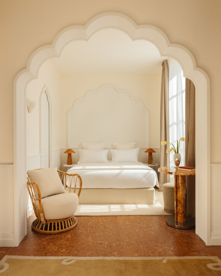 in the chambre mauresque, twin scalloped moldings frame a dramatic view of the  27