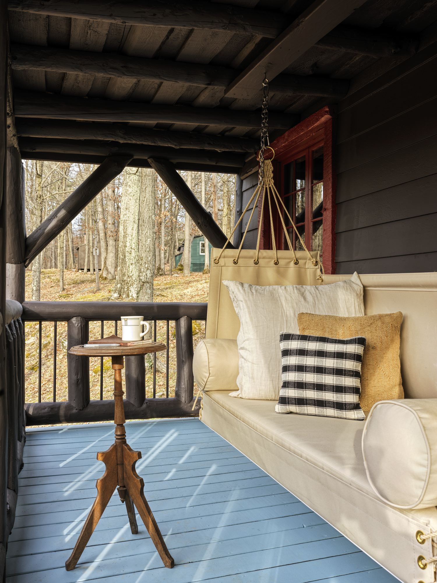 as a recent guest, i can attest to the fact that canvas swings make the porches 19