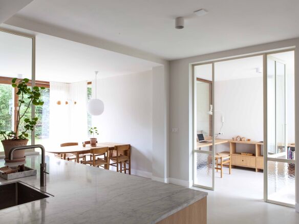 Kitchen of the Week A CrossPollinated Wooden Kitchen Laundry and Workspace in the Netherlands portrait 3