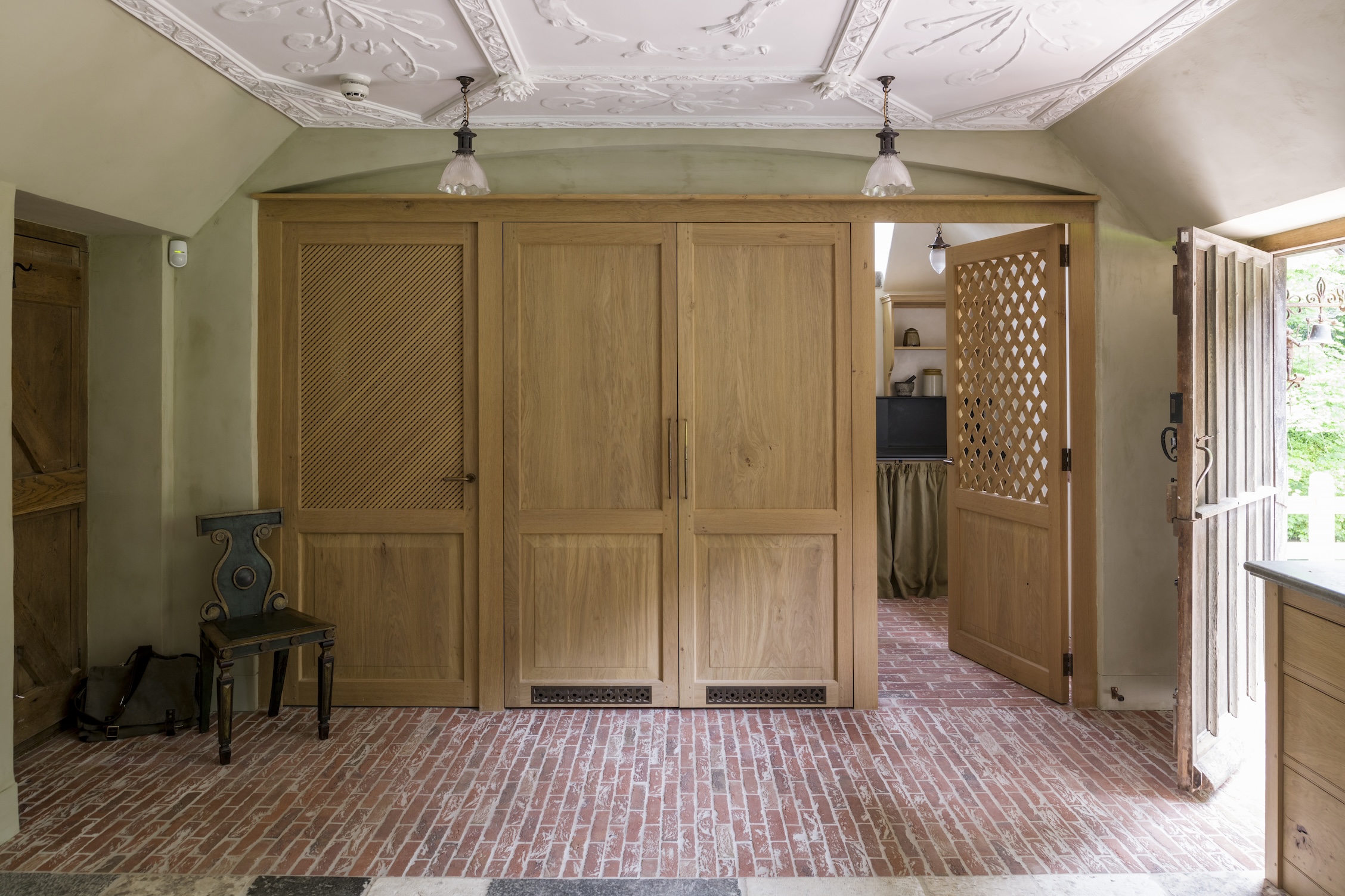 master woodworker axel keim hand carved the lattice panels on the doors that ke 24