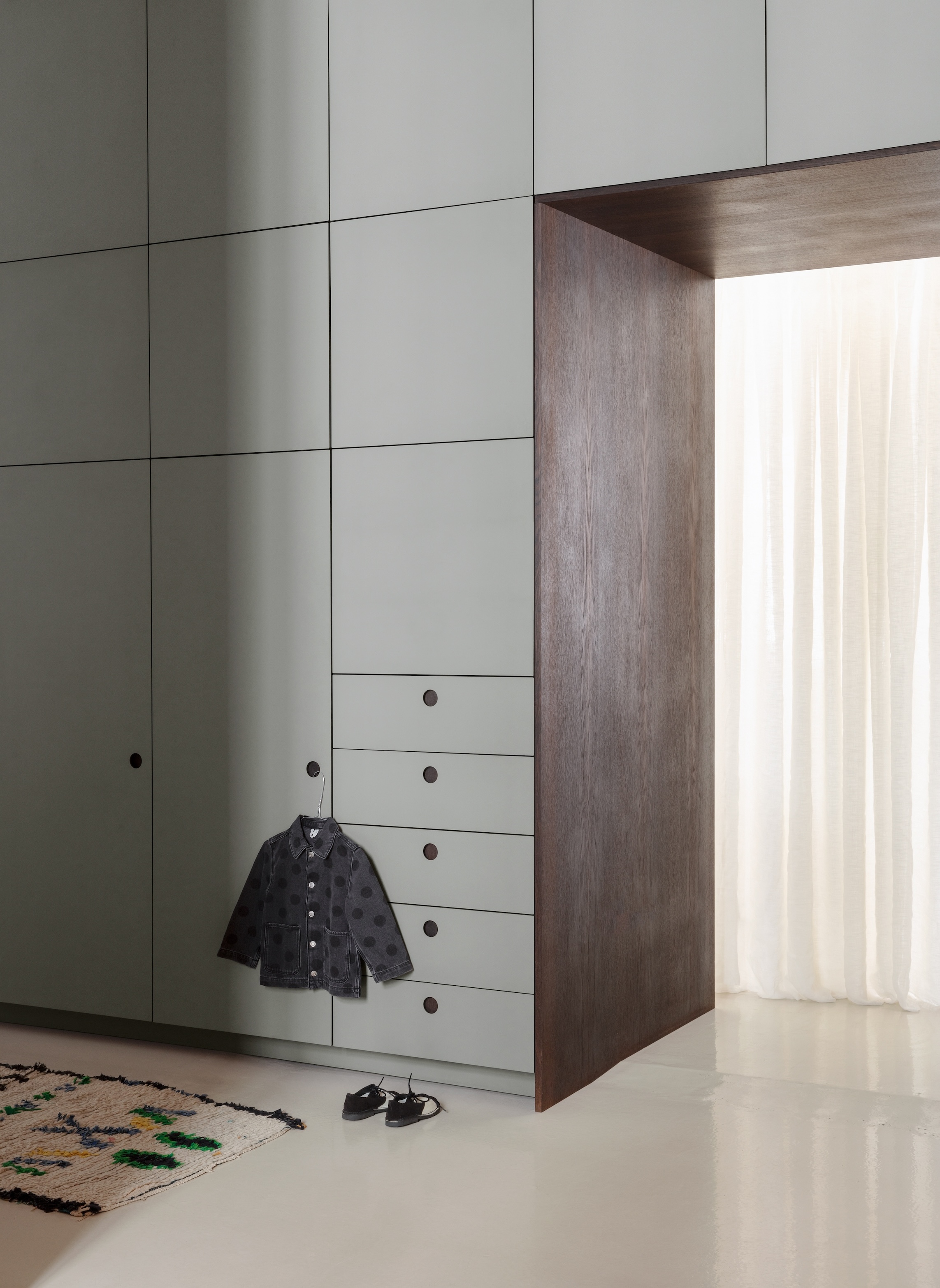 reform&#8\2\17;s basis cabinets have circular integrated handles inspired b 23