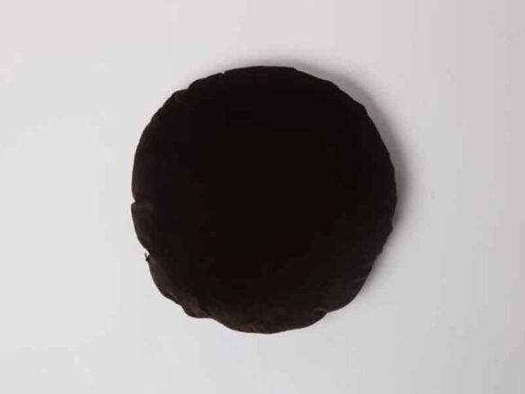 basic round cushion in chocolate 15